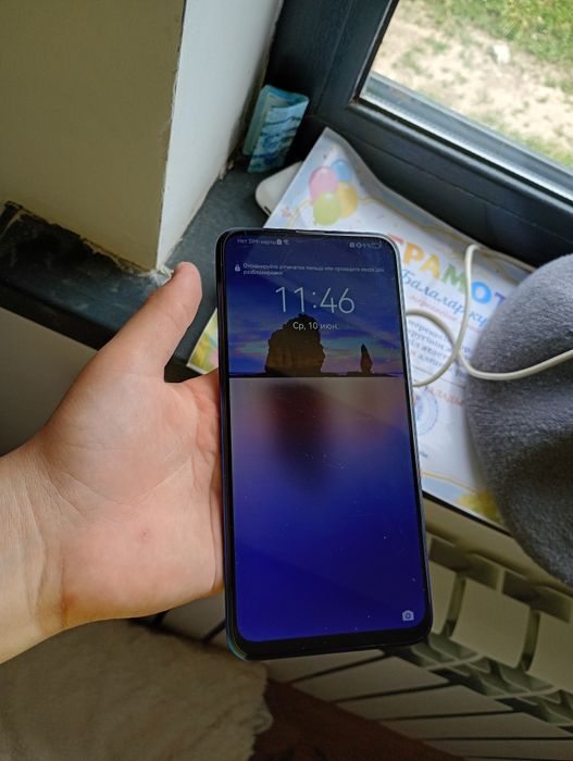 Продаю телефон HUAWEI P smart Z