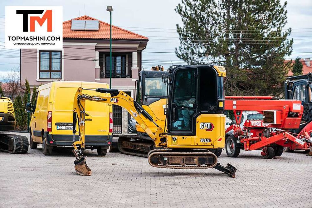 Мини багер CAT 301.8