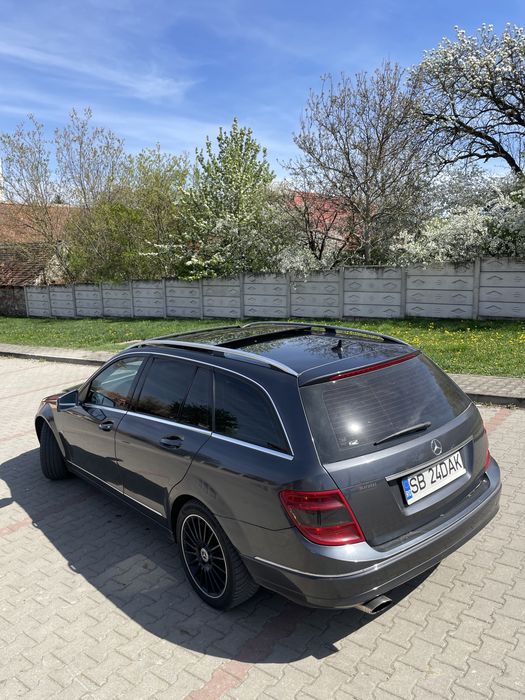 MERCEDES-BENZ C-Class 2009 — imagine 4