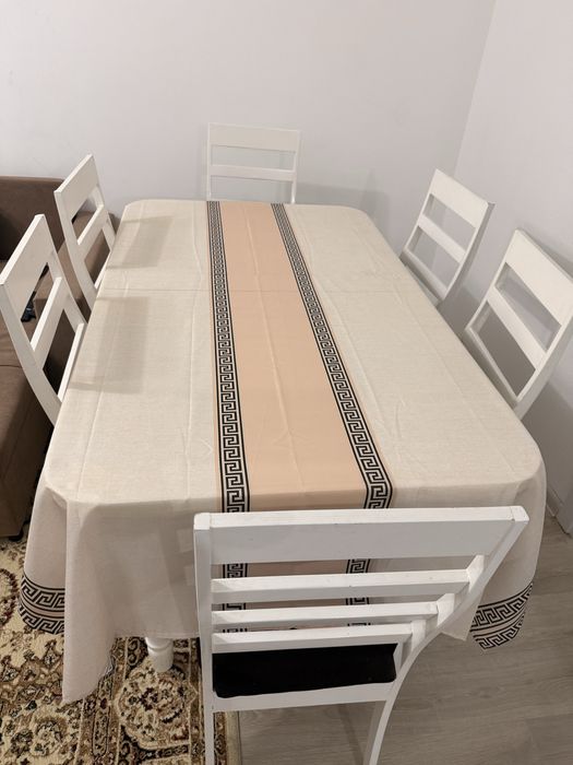 Продам стол и 6 стульев