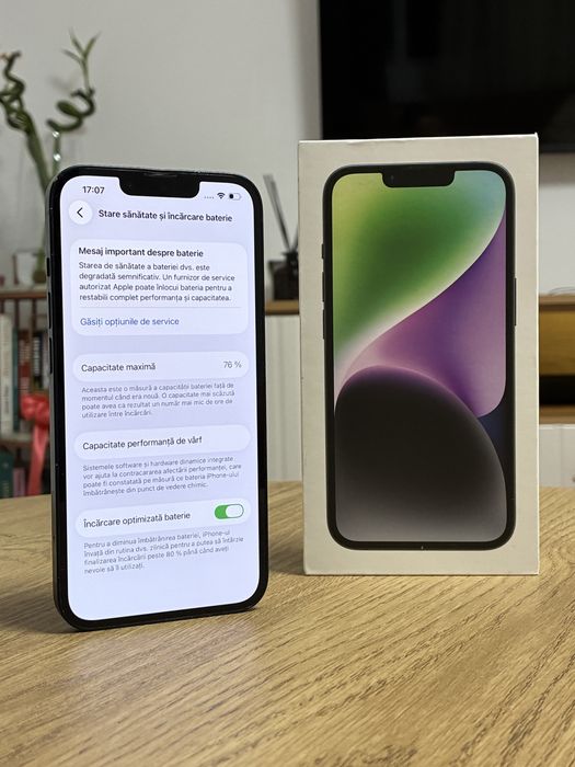 iPhone 14 - 128GB Neverlocked - Cutie - Cablu