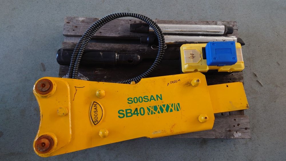 Picon hidraulic nou 280 kg pt utilaj 5 - 8 T