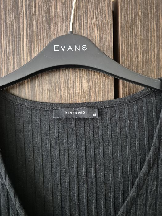 Дамски рокли  RESERVED