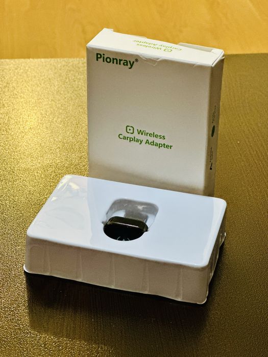 Wireless Apple CarPlay and Android Auto