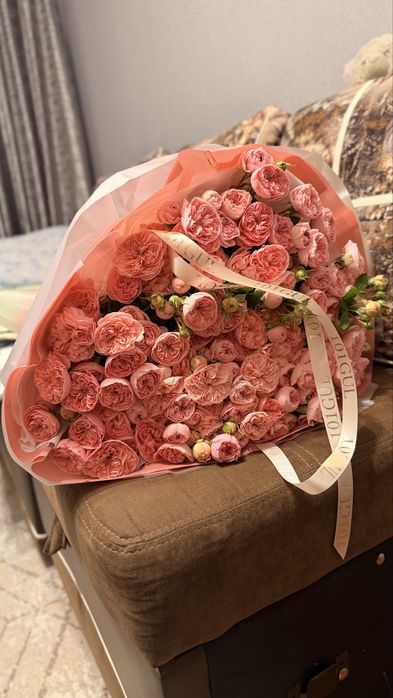 Цветы свежие большой букет