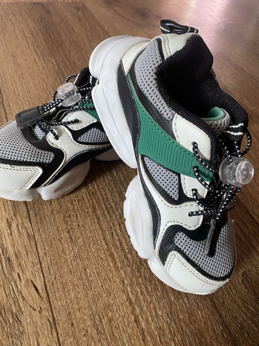 Детские игрушки продам