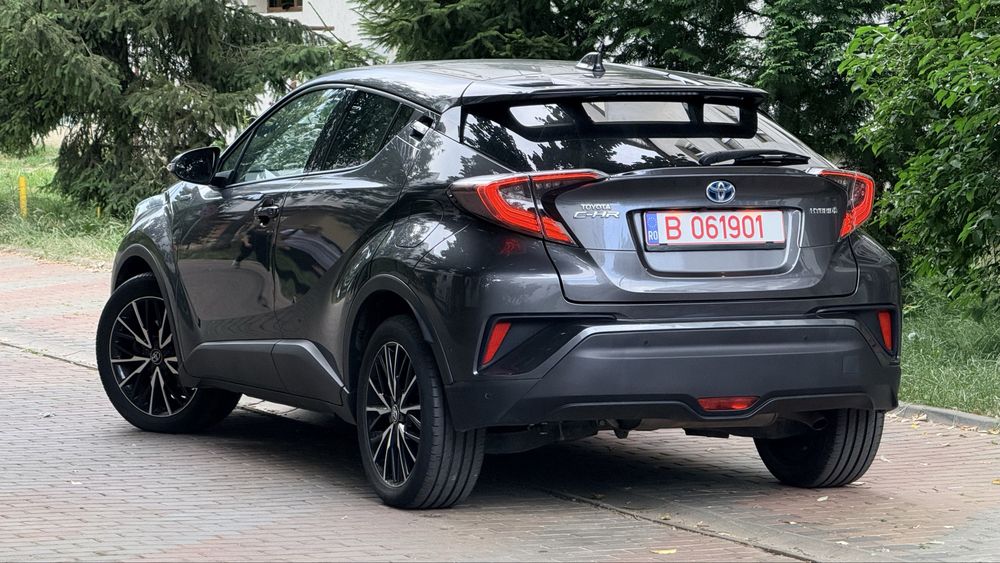 Toyota C-HR 2020 1.8 benzina 88.000 km Garantie