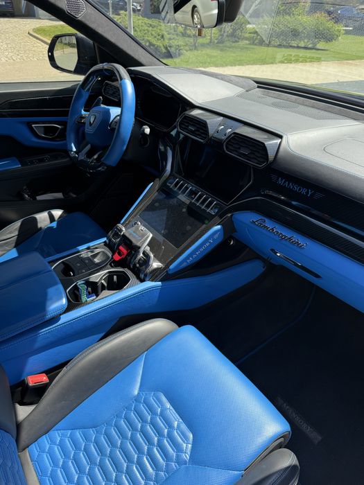 Lamborghini Urus Mansory