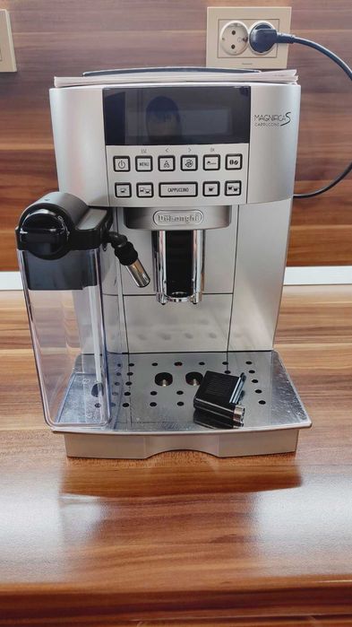 Delonghi Magnifica S ECAM 22.366S