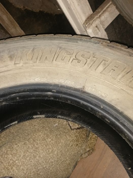 Продам шины  в хорошем состтянии