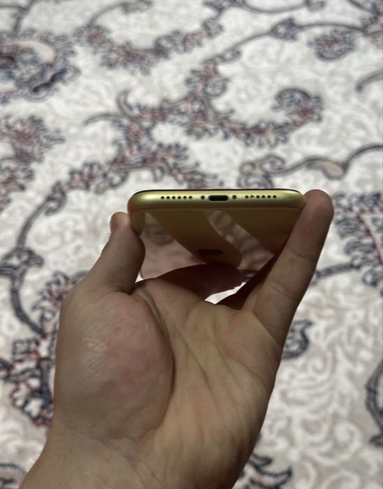 Iphone 11 128gb sotiladi