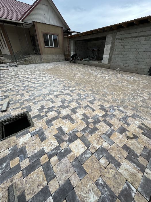 Укладка брусчатки