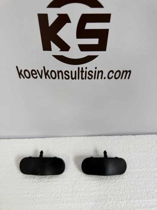 Пръскалки предно стъкло с подгрев AUDI A3 8V