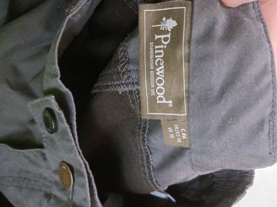Pantaloni Pinewood mărimea 46