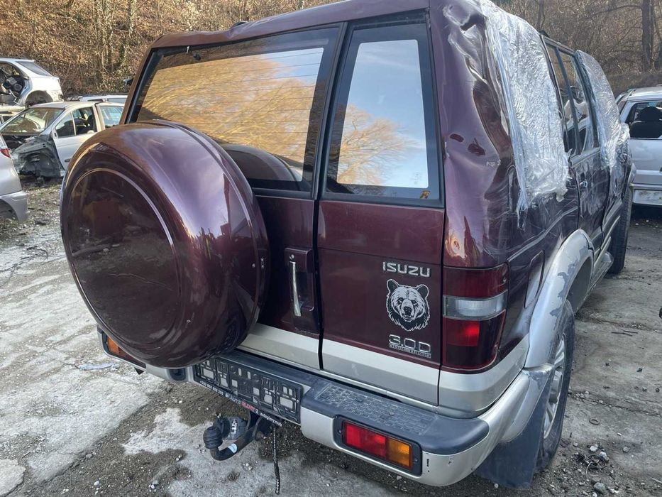 Исузу тропер 3.0D DOHC / Isuzu Trooper 3.0D DOHC TURBO 4X4 на части