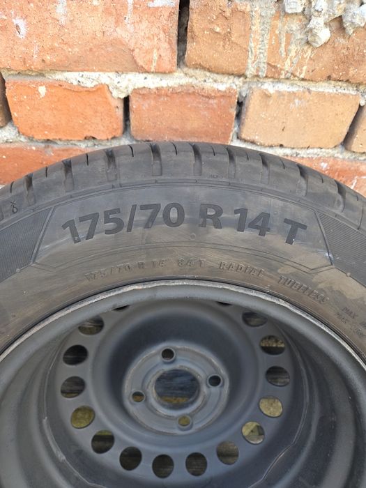 Автомобилни гуми