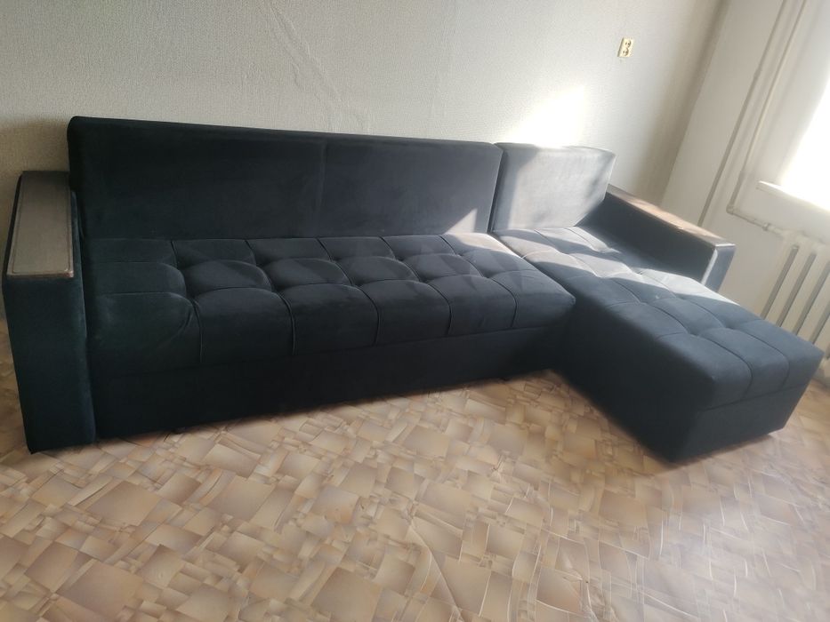Продам угловой диван