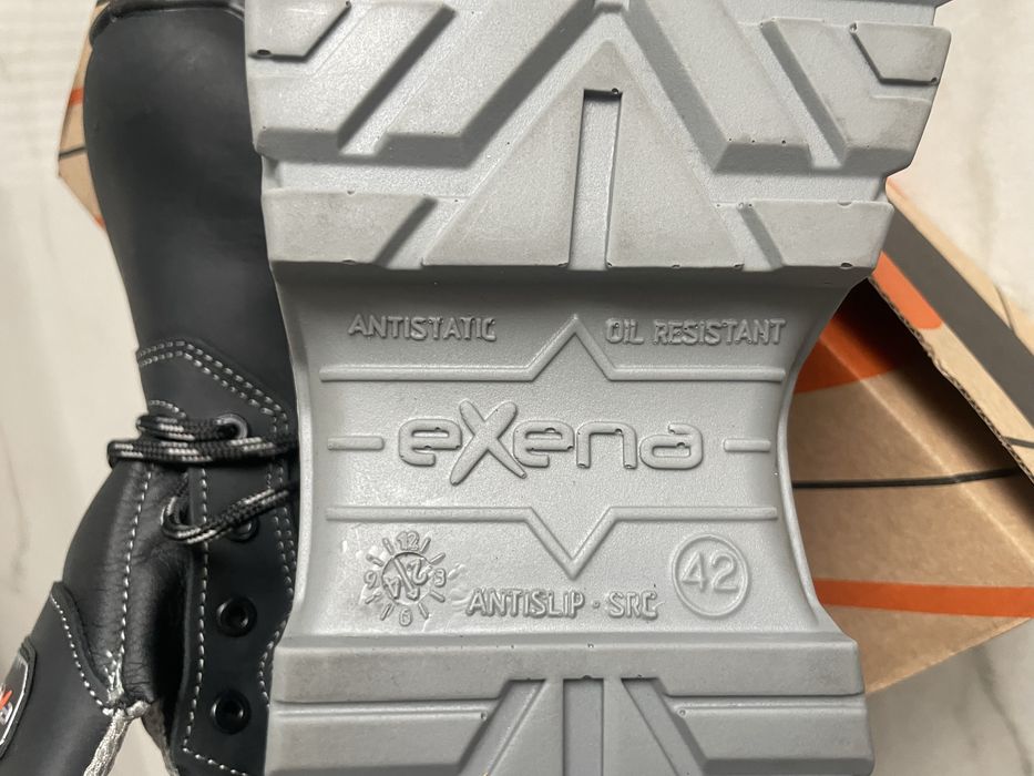 Bocanci protectie Exena marimea 42