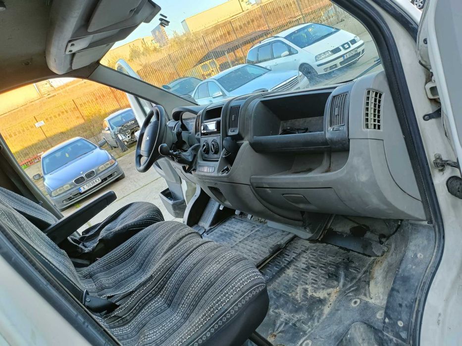 Пежо Боксер товарен