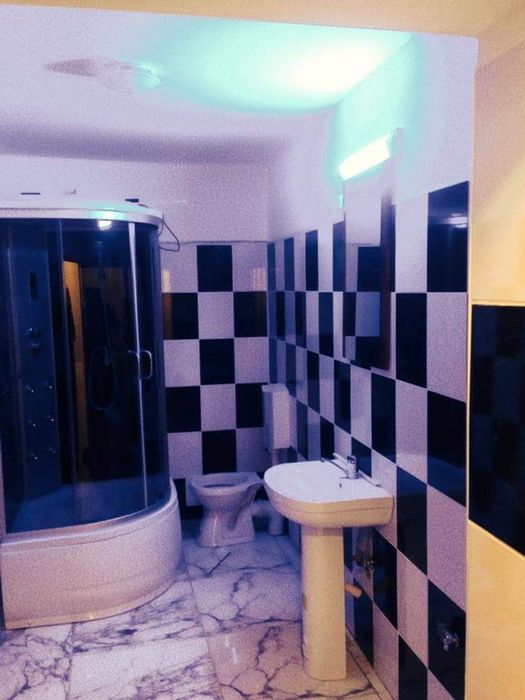 Amenajari interioare și exterioare