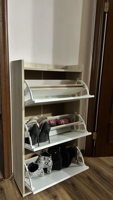 Продам обувницу в идеальном состоянии