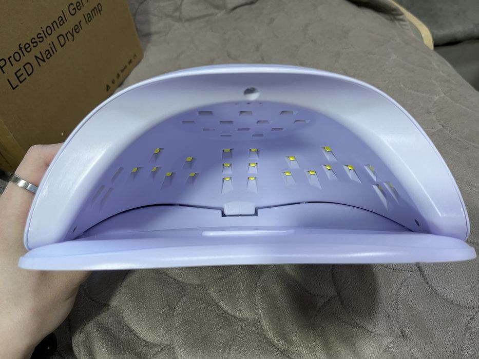 Лампа для маникюра