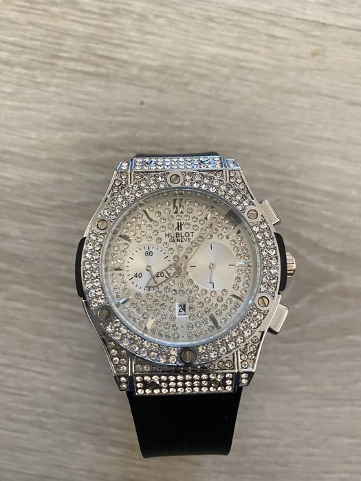 Hublot женские часы