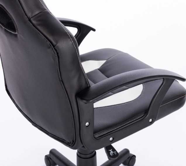 Геймърски стол 12м. ГАРАНЦИЯ