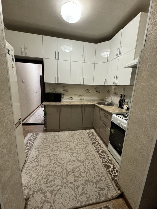 Срочний СОТИЛАДИ  ЧИРЧИК шпхрида 1 хонали квартира Чирчикшахри Чинарад