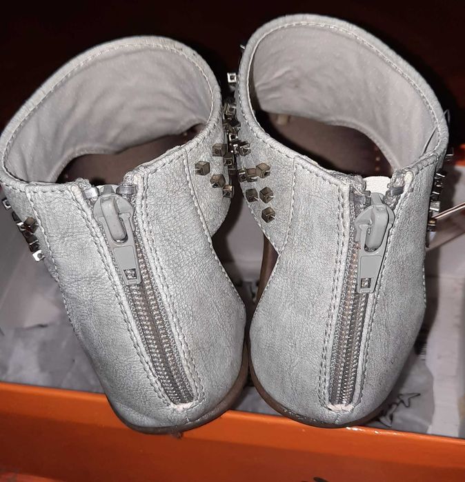 Детски сандали за момиче