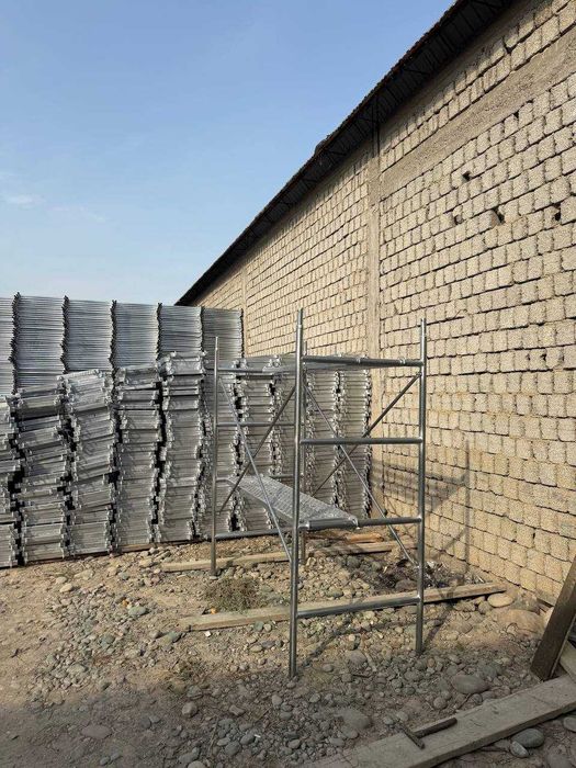 леса китайская заводская из Китая продается   500.000