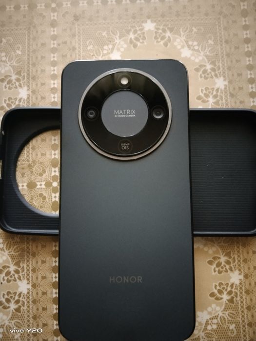 Продам HONOR X9d. Срочно.