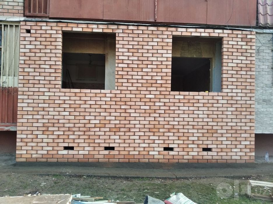 Кладка кирпичам болкона и перегародка
