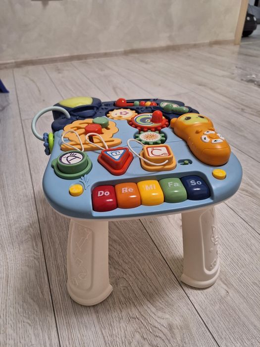 Antemergător + măsuță activități