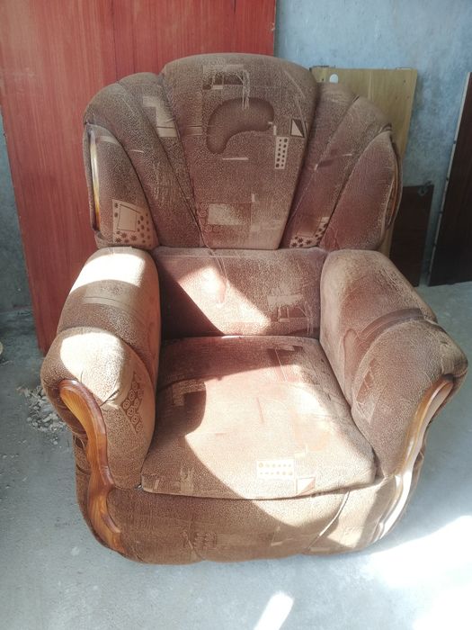 Диван и 2 кресла