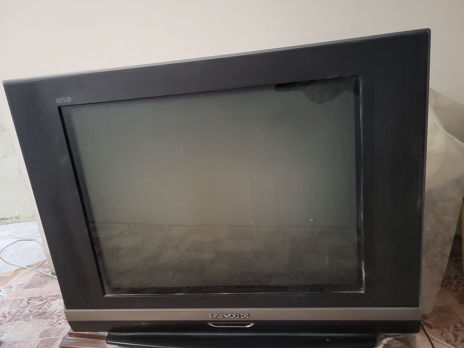 Продам телевизор.