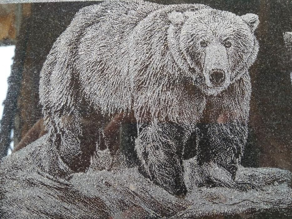 Masina Gravat Granit ,CNC Granit ,Fotogravura funerare