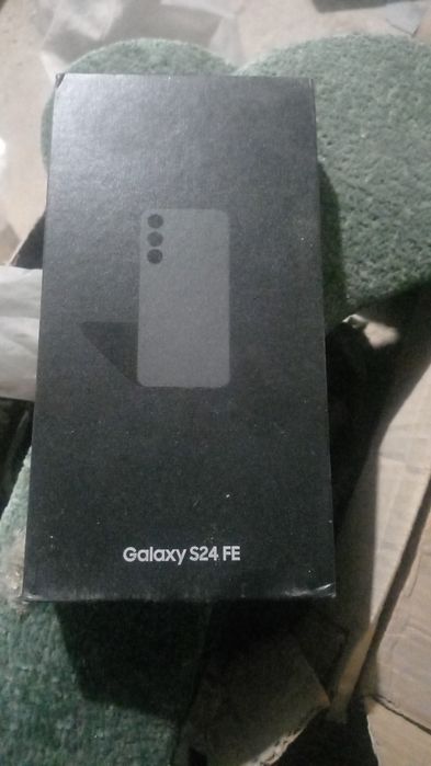 Самуснг с24 фе .