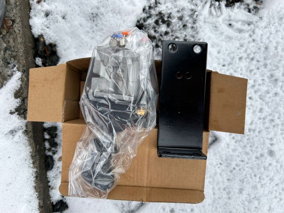 Гидробаки на Тягач SHACMAN X3000