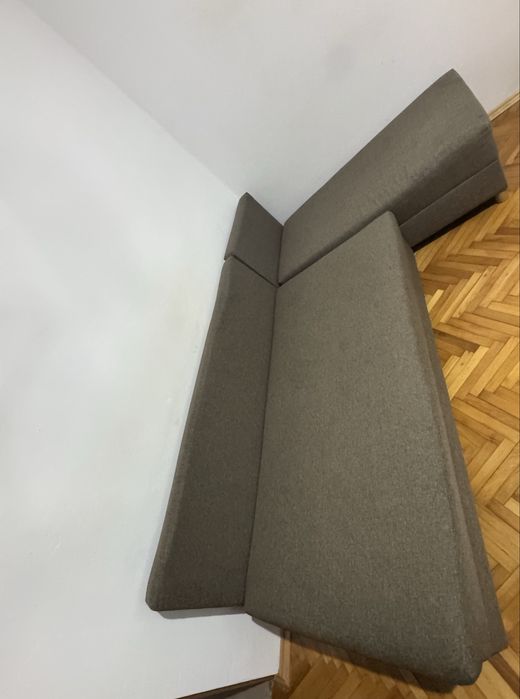 Colțar extensibil cu 3 locuri
