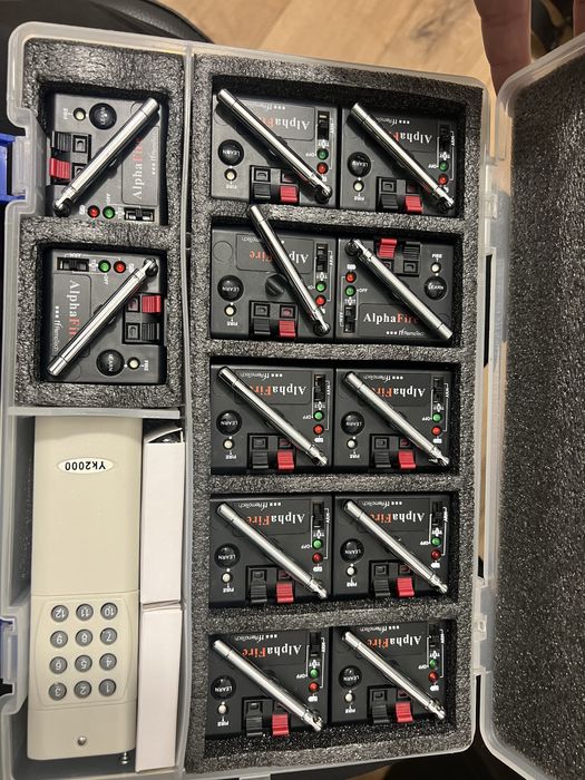 Sistem declansatoare artificii ALPHA FIRE 4 console si telecomanda