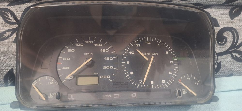 Продам щиток прибор от Гольфа 3ки.