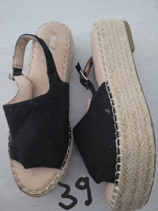 Vând pantofi dama 35lei bucata, noi