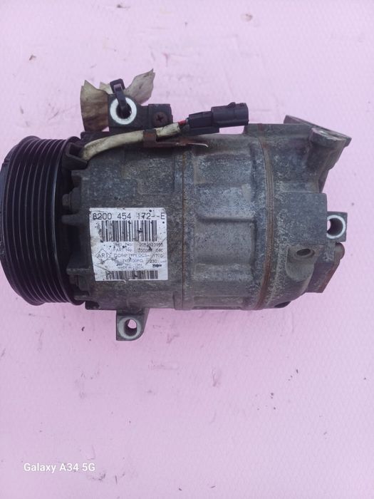 Compresor climă opel vivaro opel movano renault trafic master 2,0 diesel cod 8200 454 172--E  500 lei