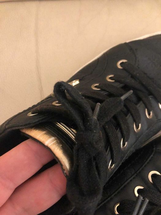 Guess сникърси 30лв