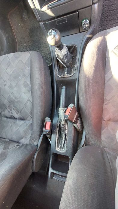 Лек Автомобил Opel Astra G