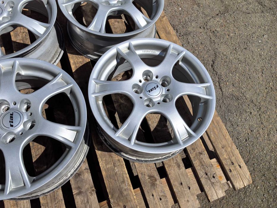 16 цола 5 х 114,3 мм Хонда / КИЯ / Хюндай / ТОйота - 6,5 Инча / ЕТ 45