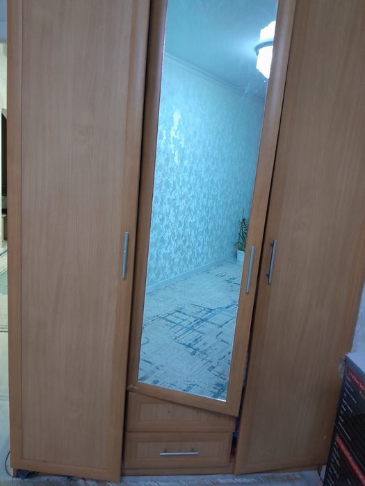 Продам мебель в хорошем состояние