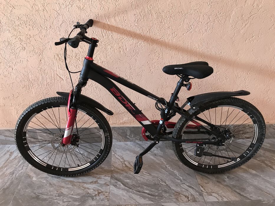 Велосипед BDF.