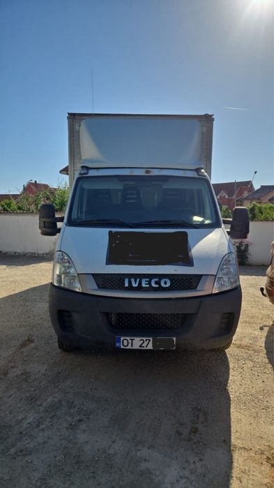 Utilaj si duba Iveco pentru spuma poliuretanica
